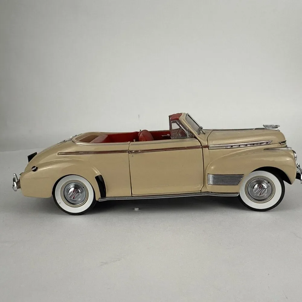 1941 Chevrolet Special DeLuxe 1:24 Diecast